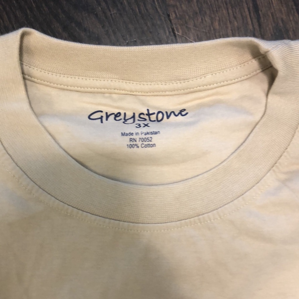 NWT Unisex beige t-shirt size 3x - Picture 2 of 5